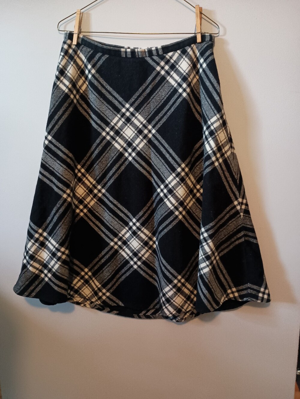 Kate Hill Black & White Plaid Wool Skirt Sz 10 P